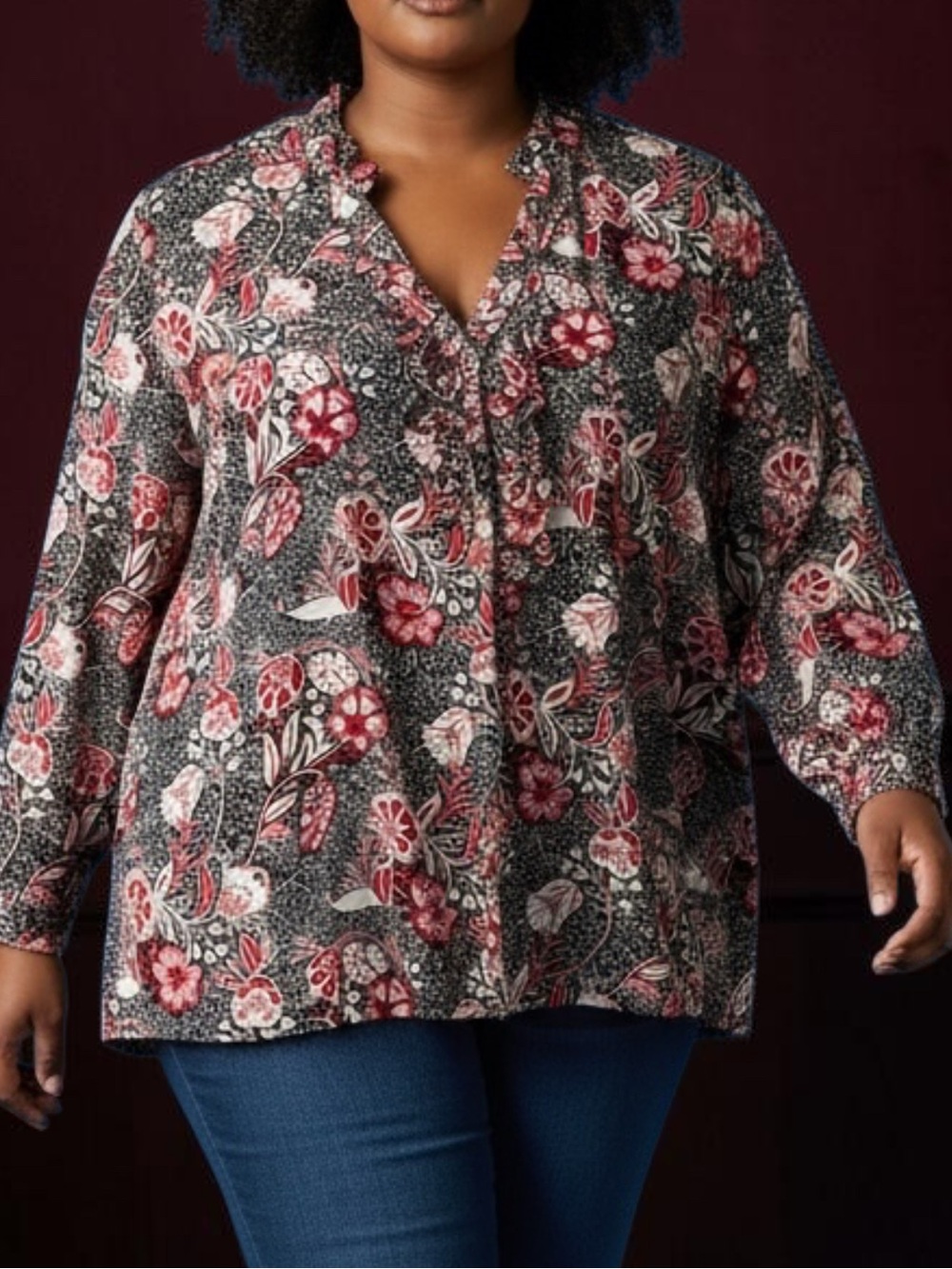 💲• 5/$20 •💲 Lane Bryant Black and Burgundy Floral Button Front Blouse